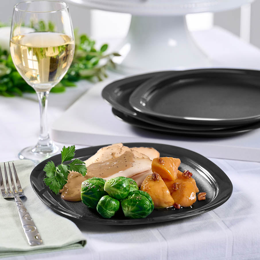 Restaurantware 10.8-inch Square Black Plastic Dinner Plate